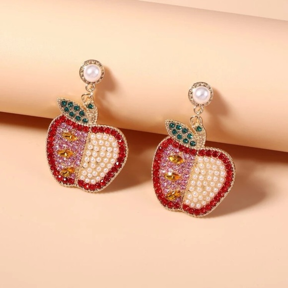 🍎 Apple Earrings 🍎 - Picture 4 of 4